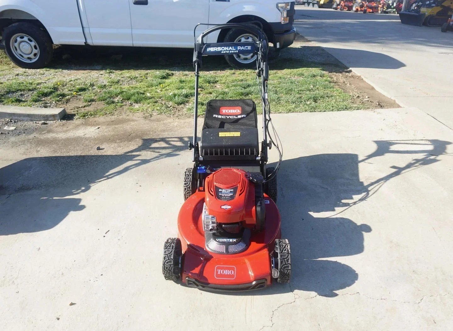 Toro 22" Electric-Start Recycler Personal Pace Self-Propelled Gas Lawn Mowers. - Image 5