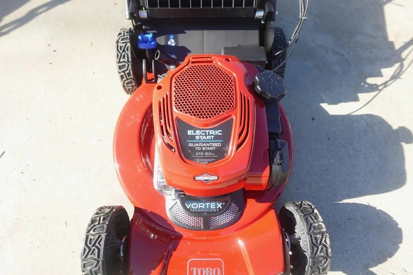 Toro 22" Electric-Start Recycler Personal Pace Self-Propelled Gas Lawn Mowers. - Image 3