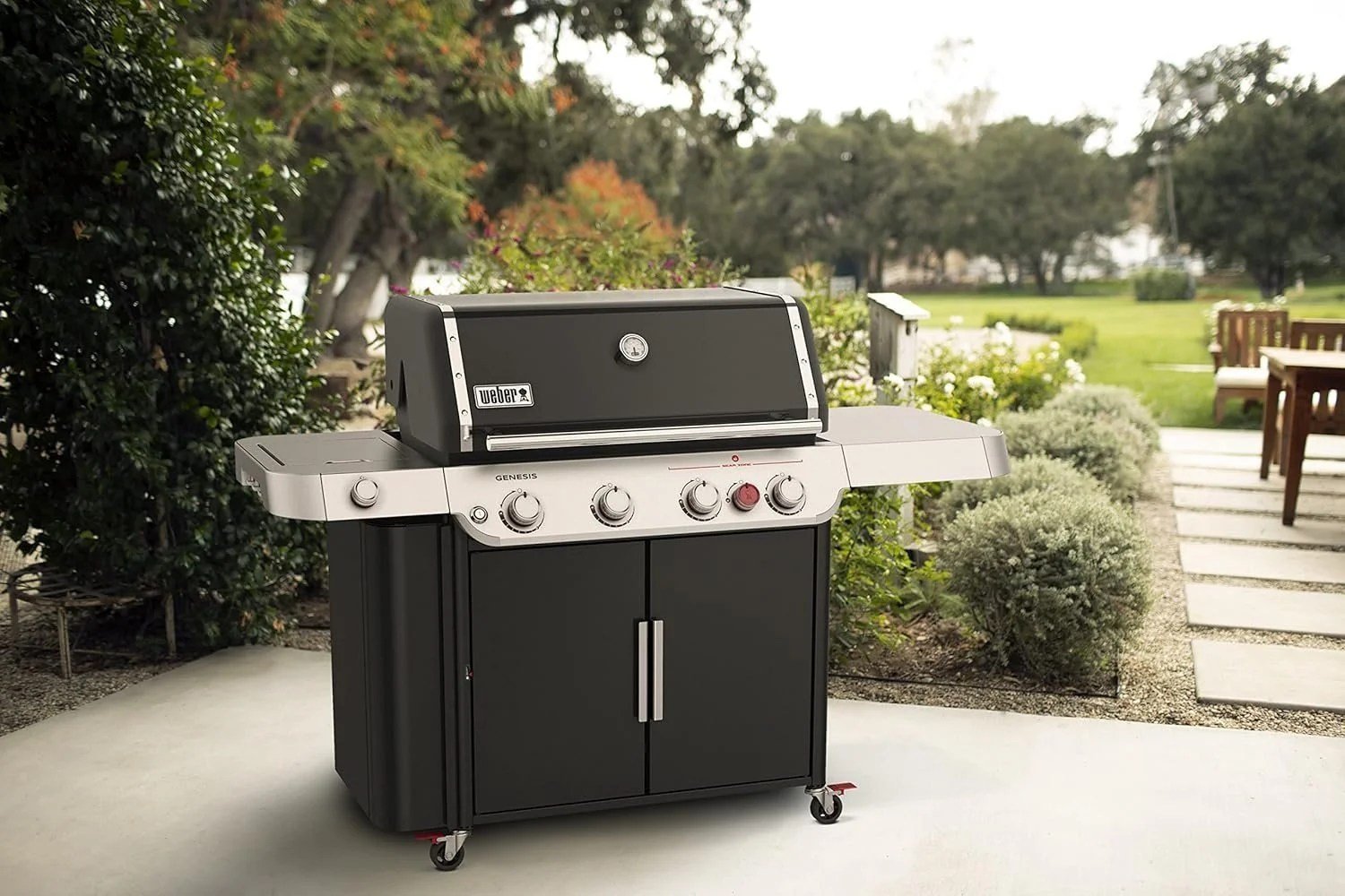 Weber Genesis E-435 Gas Grill - Image 7
