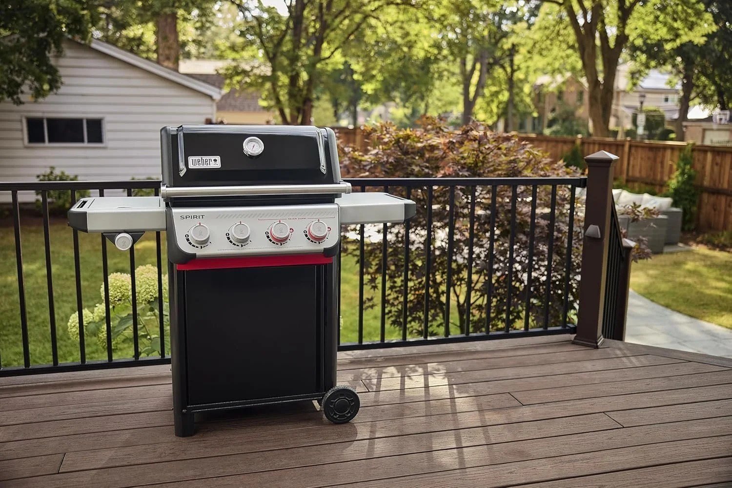 Weber Spirit E-435 4-Burner Natural Gas Grill - Image 5