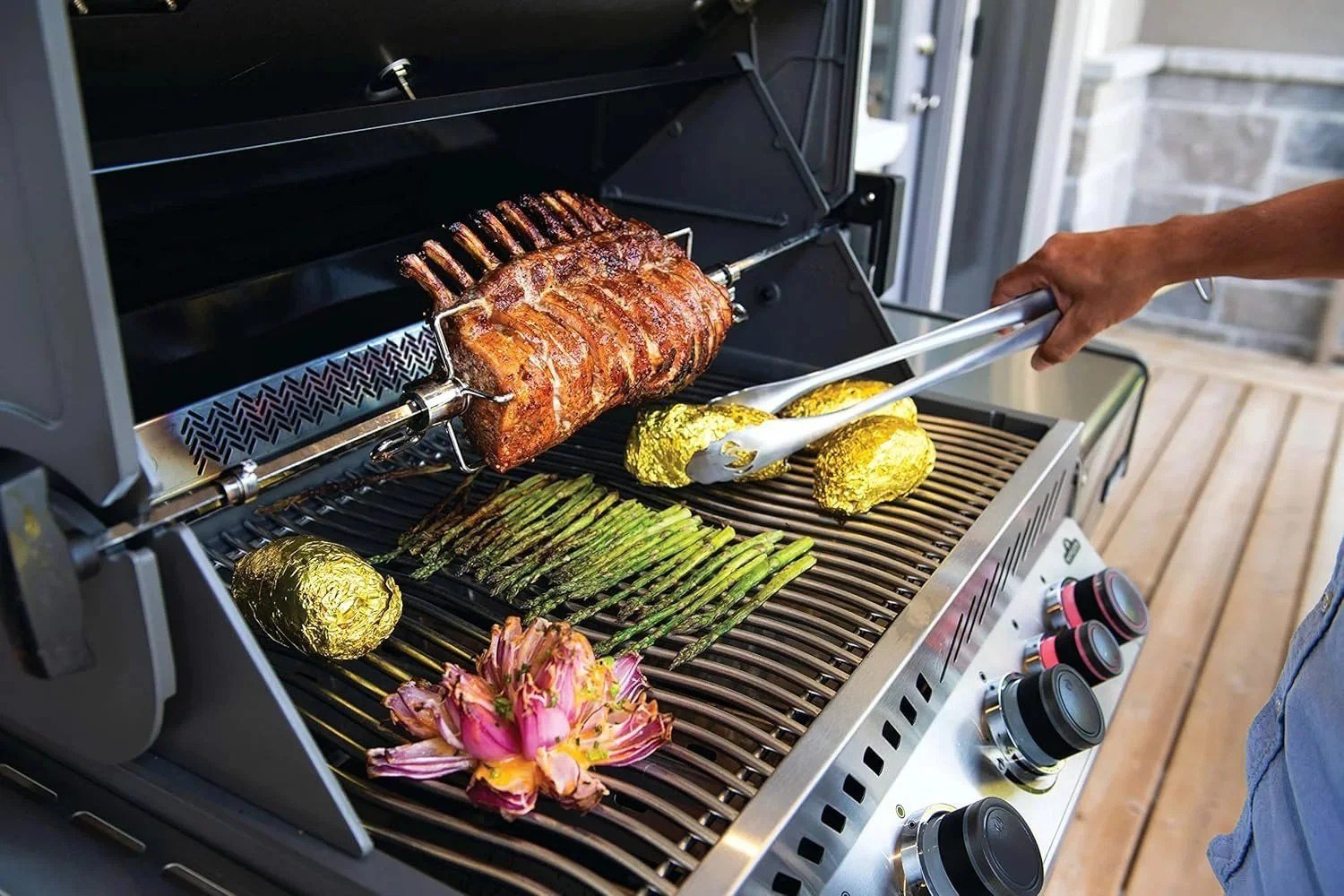 Napoleon Prestige 500 Natural Gas Grills - Image 2